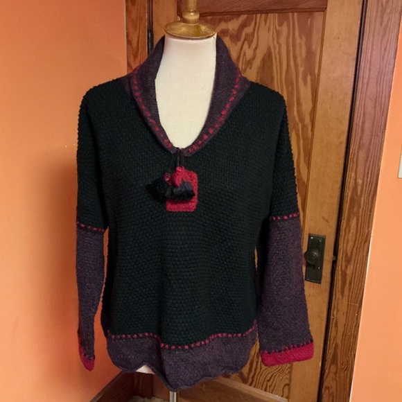 Little Journeys Boho Knit Sweater Tassel Neck Black Burgundy Pullover - Picture 5 of 10